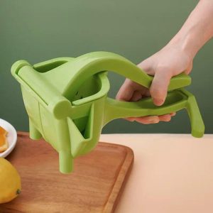 Manual Citrus Juicer – Heavy-Duty Fruit Press for Lemons & Oranges