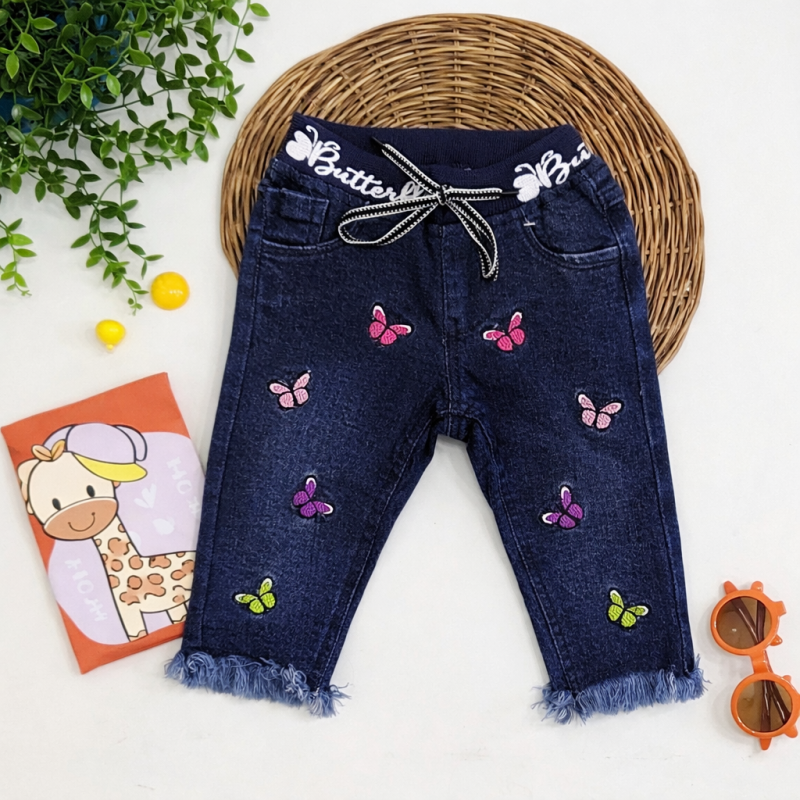 Blue Denim Quarter Pants For Girls