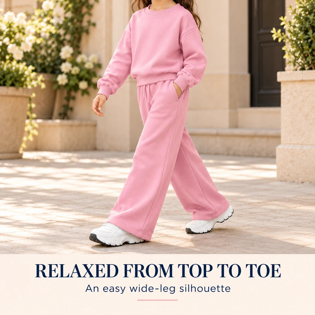 KWTKS-1033 — wide-leg fit in movement